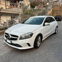 Mercedes-Benz Classe A 180 (Premium)