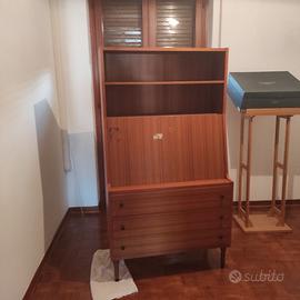 cassettiera con ribalta