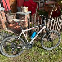 Bici MTB Olmo Competition bianca – ruote da 26”
