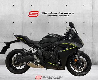 Honda CBR 650 R e-Clutch dep.A2 Abs