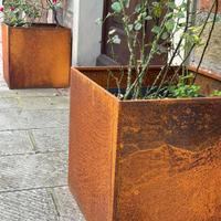 Vaso in corten