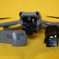 DRONE DJI AIR 3 NUOVO + BATTERIA