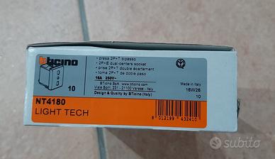 10pz. NT4180 PRESE BIPASSO LIVING TECH BTICINO 