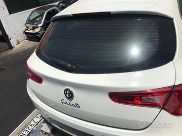 Portellone posteriore Alfa Romeo Giulietta 2013