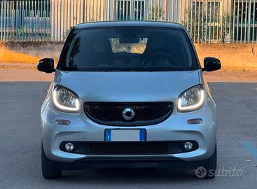Smart ForFour 1.0 71cv Automatico GPL