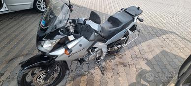 Suzuki V Strom DL 650 - 2004