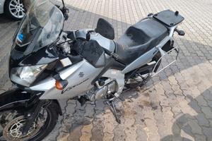 Suzuki V Strom DL 650 - 2004