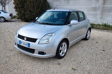 Suzuki Swift 1.3 DDiS 5p. 51kw