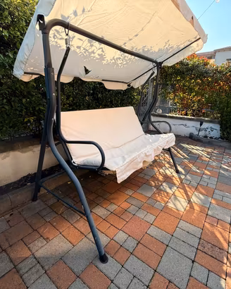 Dondolo da giardino 3 posti, struttuea in mettallo