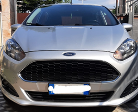 Ford fiesta 1.4 GPL casa madre