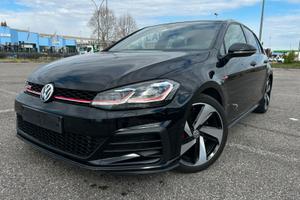 Volkwagen Golf GTI PERFORMANCE