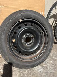 Pneus invernali 195/55 R15