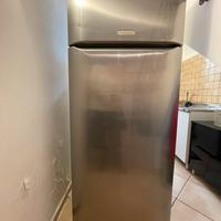 Frigorifero Ariston acciaio inox