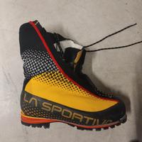 La Sportiva Nepal