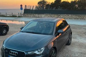 Audi A1 2011