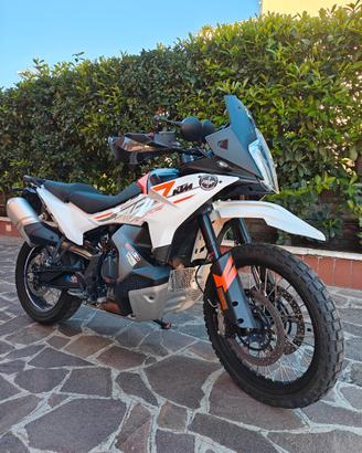 KTM 790 Adventure – Maggio 2024