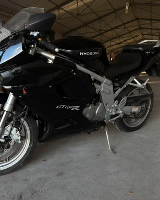 Moto hyosung 650 - suzuki -yamaha - kawasaki