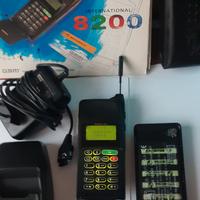 MOTOROLA MICROTAC 8200 INTERNATIONAL GSM Anno 1995