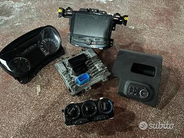 Ricambi accessori Opel Corsa 2017 disponibile