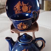 set da tè in miniatura Blu cobalto e oro di Kutani
