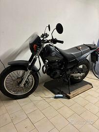 YAMAHA TW 125