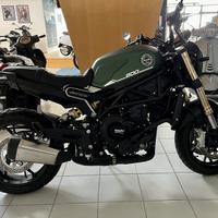 Benelli Leoncino 800 