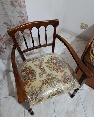 poltroncine classiche