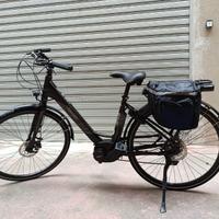 Bicicletta Elettrica. E-bike Bianchi-LONG ISLAND
