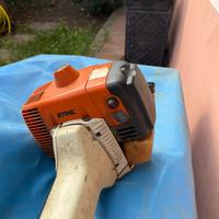 Decespugliatore stihl con casco, testine, imbrago