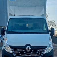 Furgone Renault Master centinato