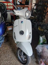 Vespa lx 50 4t