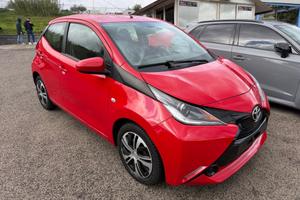 Toyota Aygo 1.0 VVT-i 69 CV 5 porte x-cool