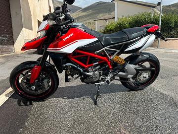 Ducati hypermotard 950