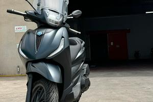 Piaggio Beverly 400s 06/2024
