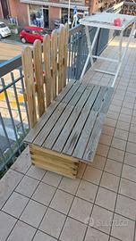 FIORIERA LEGNO + STACCIONATA + SEDUTE MATTONELLE