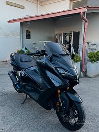 Tmax 560 Tech Max 2024