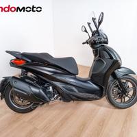 PIAGGIO Beverly 400 - 2023 Passaggio incluso