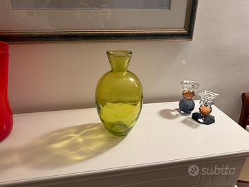 Vaso arredamento in vetro verde