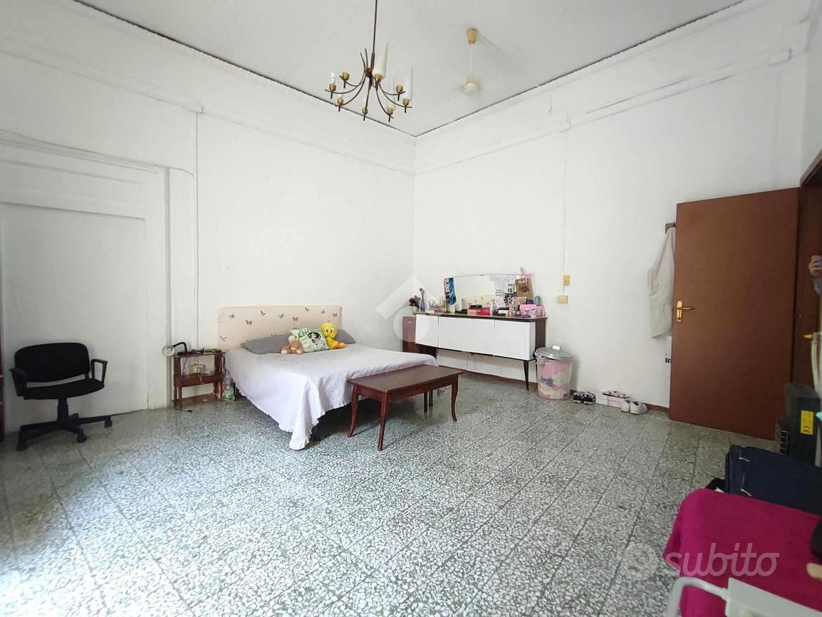 Appartamento – Napoli, Rione Carità, Municipalità 2 - Vista 3