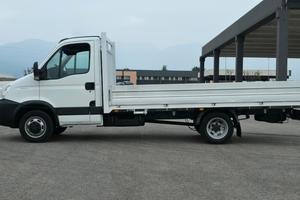 Iveco daily 35c15 gemellato cassone lungo
