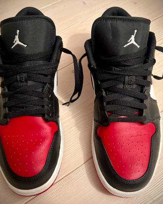 Air jordan 1 low bred Toe