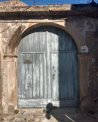 Portone in legno