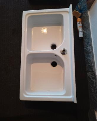 Lavabo doppia vasca in ceramica