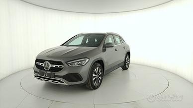 MERCEDES-BENZ GLA 200 d Sport auto