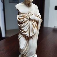 Statuetta di Ippocrate in alabastro