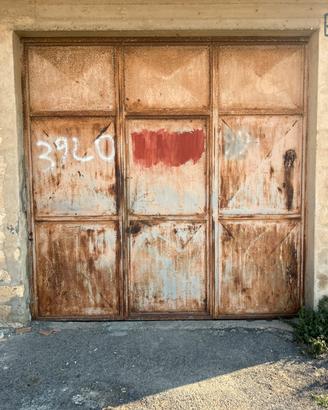 Porta garage in ferro