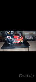 Modellino Troy Bayliss 1/24