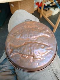 formiera in rame 16 cm con decorazione pesce