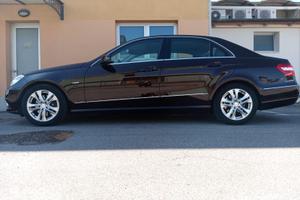 MERCEDES CLASSE E250  FULL OPTIONAL PERFETTA