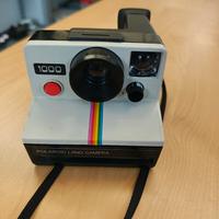 macchina fotografica polaroid 1000